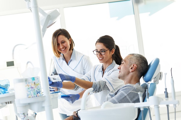 How Long Do Dental Implants Last?