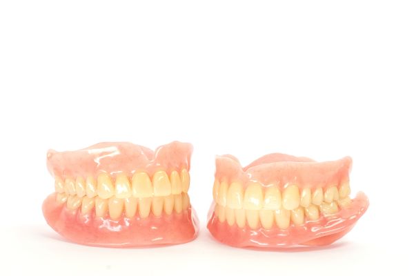 What To Expect When Getting Dentures