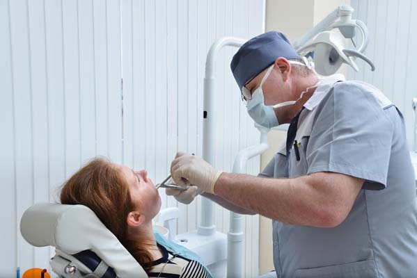 A Step By Step Guide To A Tooth Extraction Procedure